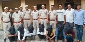 Alwar: वकील के घर में हथियारों के बल पर जेवर-नकदी लूट का खुलासा, कच्छा बनियान गैंग के सात लुटेरे गिरफ्तार Alwar Jewelry-cash loot lawyer house seven robbers Kachcha Baniyaan gang arrested