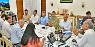 Rajasthan: राज्य सरकार ने छह आईएएस और 14 आईपीएस अफसर किए इधर-उधर, तीन आईएएस को एडिशनल चार्ज सौंपा Rajasthan government transferred six IAS and 14 IPS officers