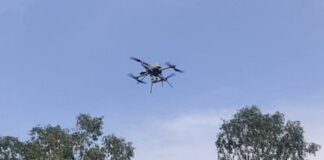 Sri Ganganagar: बीएसएफ ने फायरिंग कर खदेड़ा पाकिस्तानी ड्रोन, हेरोइन तस्करी की कोशिश नाकाम BSF chased Pakistani drone by firing in Sri Ganganagar