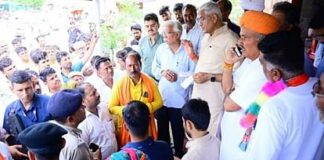 Politics: केंद्रीय मंत्री शेखावत ने कहा- राजस्थान के मंत्री और विधायक ही अपनी सरकार के कामकाज से संतुष्ट नहीं Politics Gajendra Singh Shekhawat Says Minister and MLA are not satisfied with work of Gehlot government