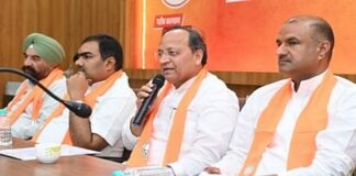 Politics: जयपुर में ‘मेरा बूथ सबसे मजबूत’ संवाद कार्यक्रम, अरुण सिंह बोले- पूरे देश में BJP की कार्यपद्धति एक Politics My booth is strongest dialogue program in Jaipur Arun Singh says BJP methodology same in whole countr