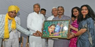 Rajasthan: CM गहलोत से मिला यादव समाज, बोले- श्रीकृष्ण बोर्ड का होगा गठन, सेना में अहीर रेजिमेंट का समर्थन Rajasthan Yadav society met CM Gehlot says Shri Krishna Board will be formed support of Ahir regiment in army