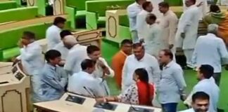 Rajasthan Politics: शीत युद्ध पर लगा विराम; सचिन पायलट ने मुस्कुराकर पूर्व CM वसुंधरा राजे को किया नमस्कार Sachin Pilot greeted former CM Vasundhara Raje with a smile