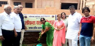 पौधारोपण कर पर्यावरण को सुरक्षित रखने का दिया संदेश पौधारोपण कर पर्यावरण को सुरक्षित रखने का दिया संदेश Rajasthan News,Jodhpur News, Jodhpur Crime, पौधारोपण कर पर्यावरण को सुरक्षित रखने का दिया संदेश पौधारोपण कर पर्यावरण को सुरक्षित रखने का दिया संदेश Rajasthan News,Jodhpur News, Jodhpur Crime,