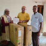प्रतापनगर बालिका विद्यालय में भामाशाह ने पंखे भेंट किए