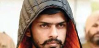 लारेंस का गुर्गा बनकर बिल्डर और ज्वैलरी कारोबारी महिला से एक करोड़ की फिरौती मांगी लारेंस का गुर्गा बनकर बिल्डर और ज्वैलरी कारोबारी महिला से एक करोड़ की फिरौती मांगी Rajasthan News,Jodhpur News, Jodhpur Crime, लारेंस का गुर्गा बनकर बिल्डर और ज्वैलरी कारोबारी महिला से एक करोड़ की फिरौती मांगी लारेंस का गुर्गा बनकर बिल्डर और ज्वैलरी कारोबारी महिला से एक करोड़ की फिरौती मांगी Rajasthan News,Jodhpur News, Jodhpur Crime,