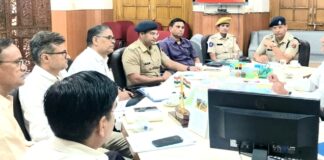 चुनाव तैयारियों के संबंध में संभागीय आयुक्त ने ली बैठक चुनाव तैयारियों के संबंध में संभागीय आयुक्त ने ली बैठक Rajasthan News,Jodhpur News, Jodhpur Crime, चुनाव तैयारियों के संबंध में संभागीय आयुक्त ने ली बैठक चुनाव तैयारियों के संबंध में संभागीय आयुक्त ने ली बैठक Rajasthan News,Jodhpur News, Jodhpur Crime,