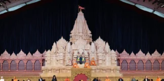अमेरिका के न्यू जर्सी में अक्षरधाम मंदिर का भव्य का उद्घाटन आज – 24×7 Khabre Fatafat अमेरिका के न्यू जर्सी में अक्षरधाम मंदिर का भव्य का उद्घाटन आज - 24x7 India News