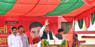 गर्व से कहो नाई समाज के लोग हमारे भाई हैं : अखिलेश यादव – 24×7 Khabre Fatafat गर्व से कहो नाई समाज के लोग हमारे भाई हैं : अखिलेश यादव - 24x7 India News