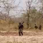 मुरनार के जंगल में हुई मुठभेड़, जवानों ने ध्वस्त किया नक्सल कैंप – 24×7 Khabre Fatafat मुरनार के जंगल में हुई मुठभेड़, जवानों ने ध्वस्त किया नक्सल कैंप - 24x7 India News